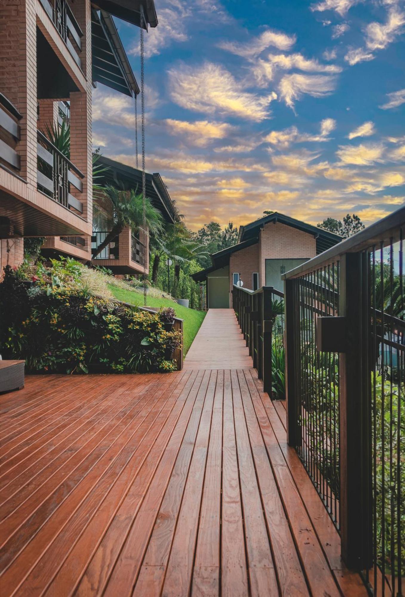 Village Du Lac Hotel โปเมโรเจ ภายนอก รูปภาพ